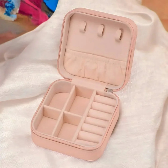 🆕️Compact Travel Jewelry Organizer Portable Zipper Case Rings Earrings Necklace - Picture 7 of 16